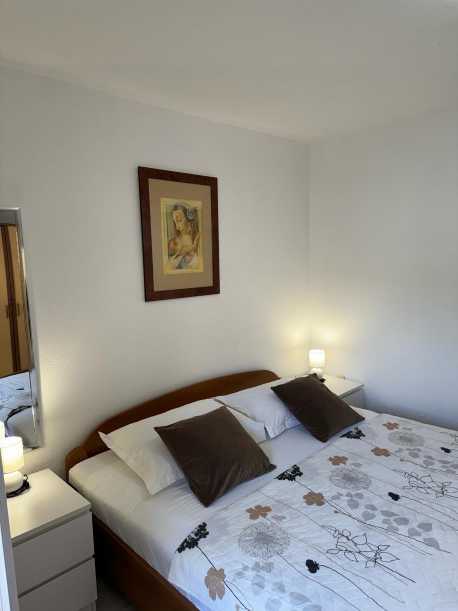 Apartmani Komparic Baška Voda المظهر الخارجي الصورة